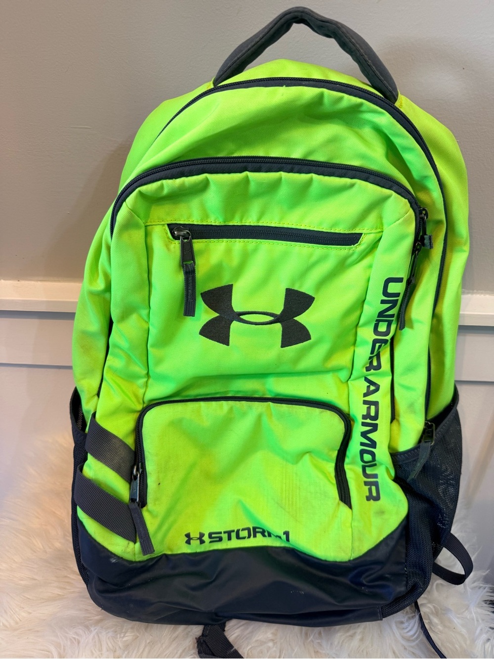💫10/$25 • Under Armour Hustle Storm Backpack